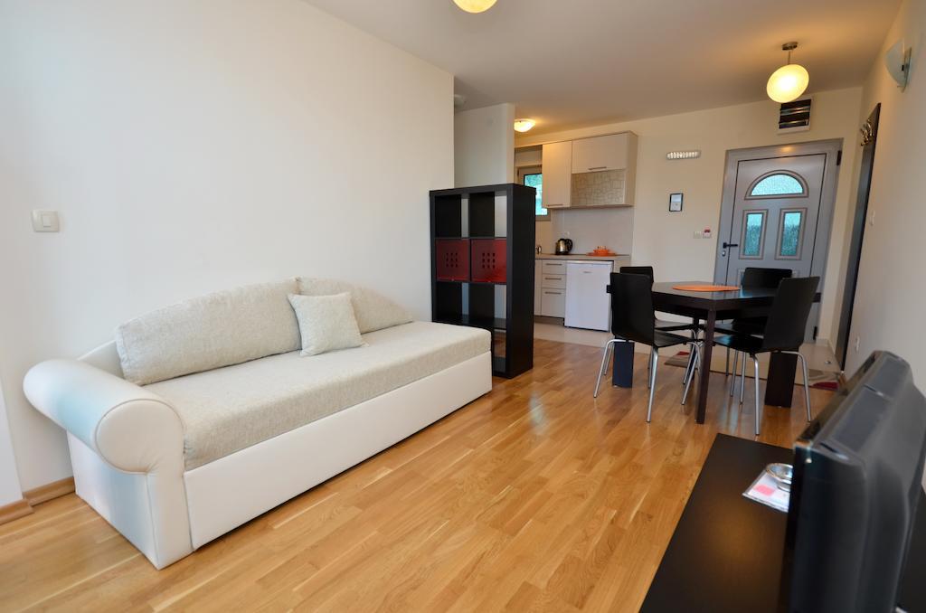 Apartments Rafailovic Ljubo Rafajlovići Esterno foto