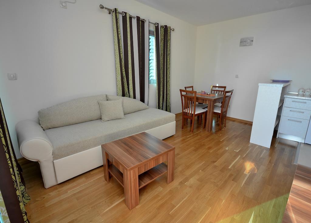 Apartments Rafailovic Ljubo Rafajlovići Esterno foto